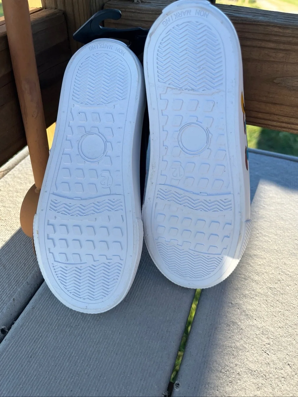 Disney Mickey Mouse & Friends Kids Tennis Shoes Size 12 NWT hook & loop fastener